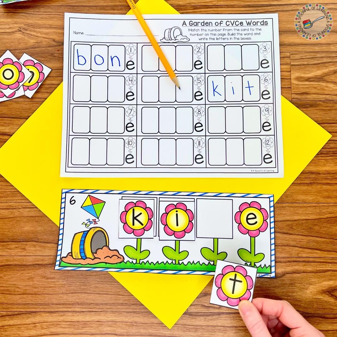 Use this garden of CVCe words in your spring literacy center! Students practice building the CVCe word that goes with the picture above the flower pot. The students use flowers to build each CVCe word.