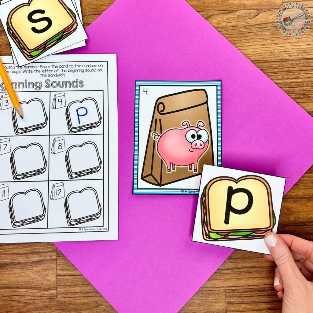 Matching letters to the correct beginning sound