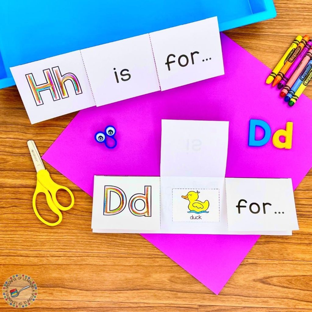 Lift the flap activity for the letters H and D