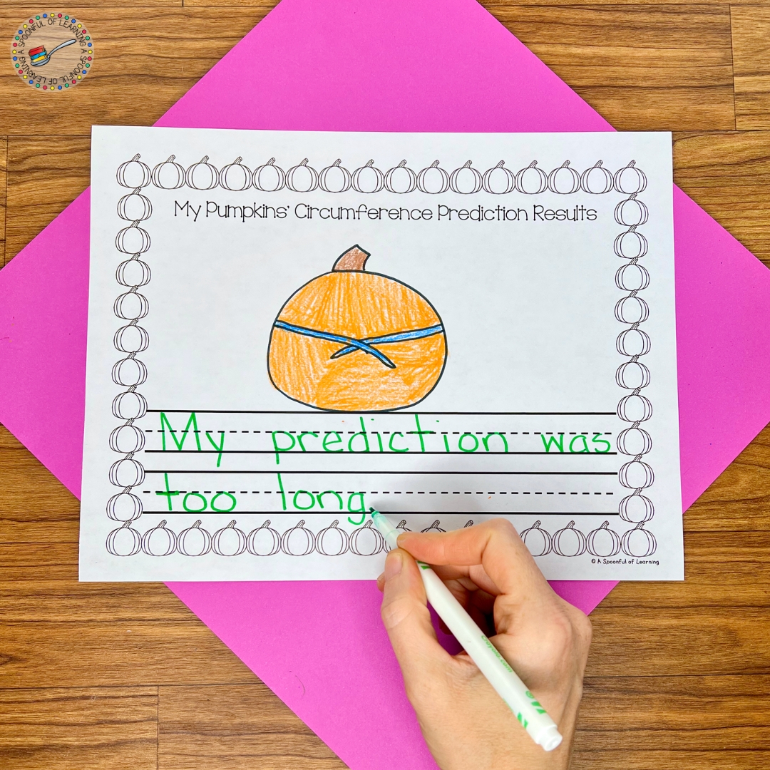  Fun Pumpkin Activities for Kindergarten - A Spoonful of Learning Illustration 