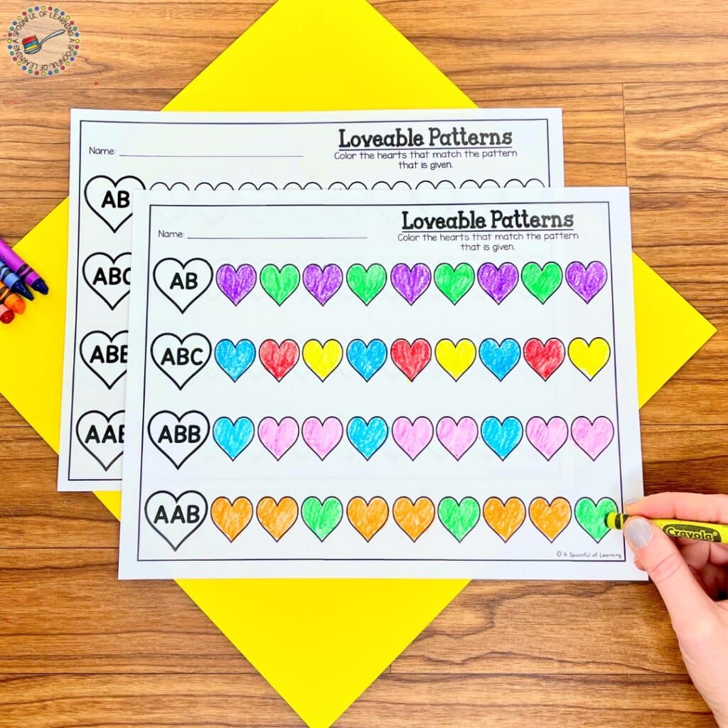 Coloring rows of hearts in patterns